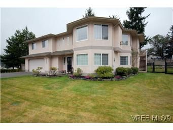 I have sold a property at 2609 Viola Pl in VICTORIA
