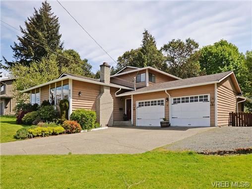 I have sold a property at 885 Afriston Pl in VICTORIA
